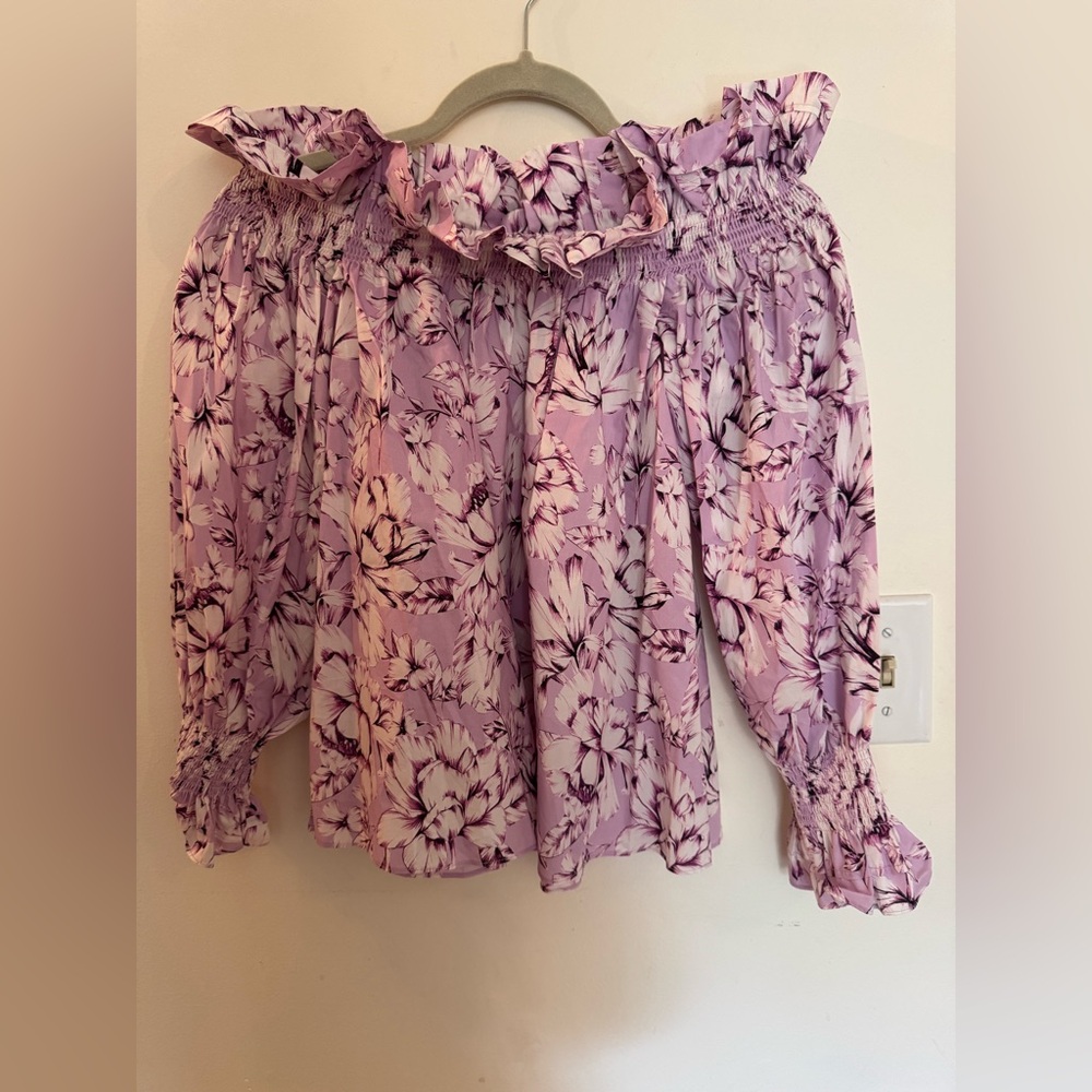 Christy Purple & Lavender Floral off the shoulder top. Sz M